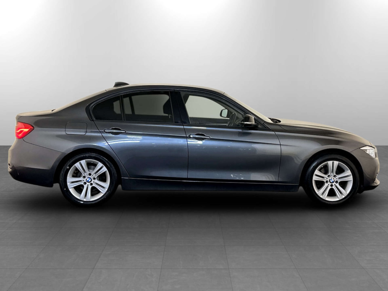 Used BMW 3 Series 2018 for sale - 77506872: Photo 11