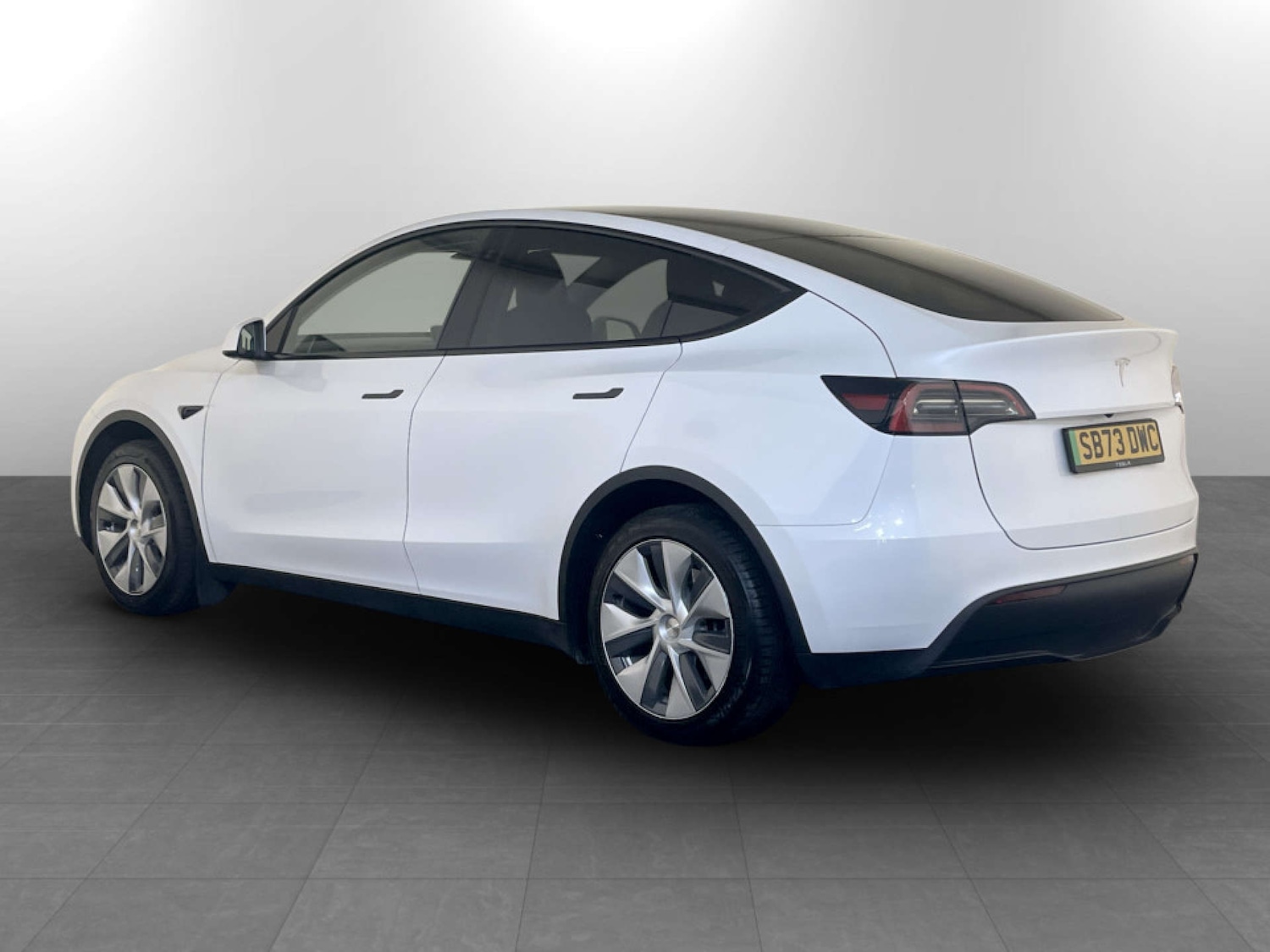 Used Tesla Model Y 2024 for sale - 77185732: Photo 8