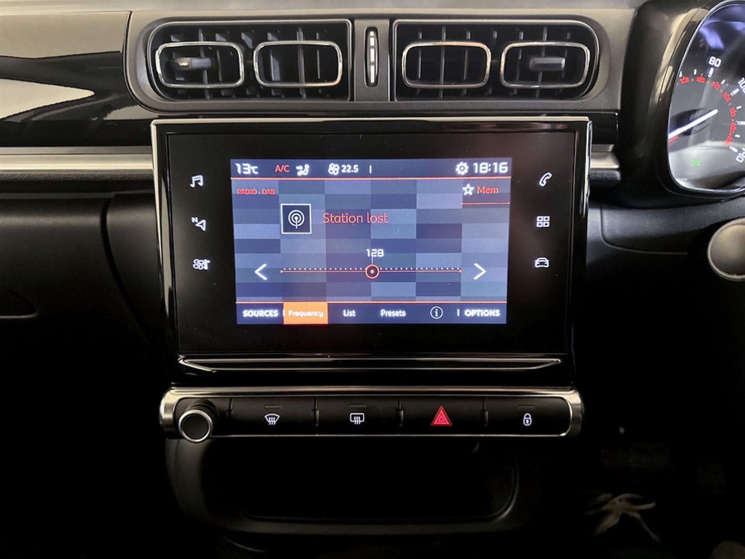 Used Citroen C3 2024 for sale - 77669325: Photo 24