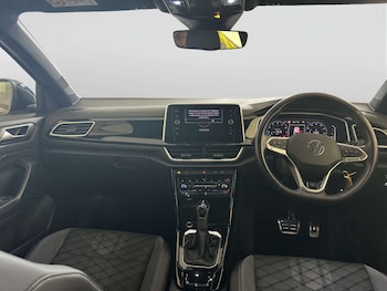 Used Volkswagen T-Roc 2024 for sale - 78645842: Photo