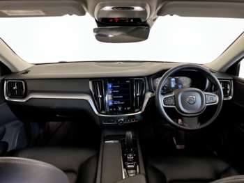 Used Volvo V60 2021 for sale - 74645171: Photo