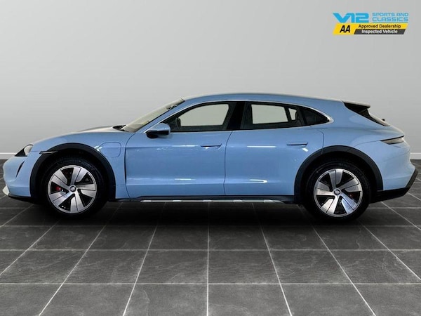 Used Porsche Taycan 2023 for sale - 75712433: Photo 7