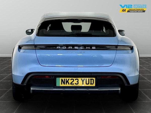 Used Porsche Taycan 2023 for sale - 75712433: Photo 9