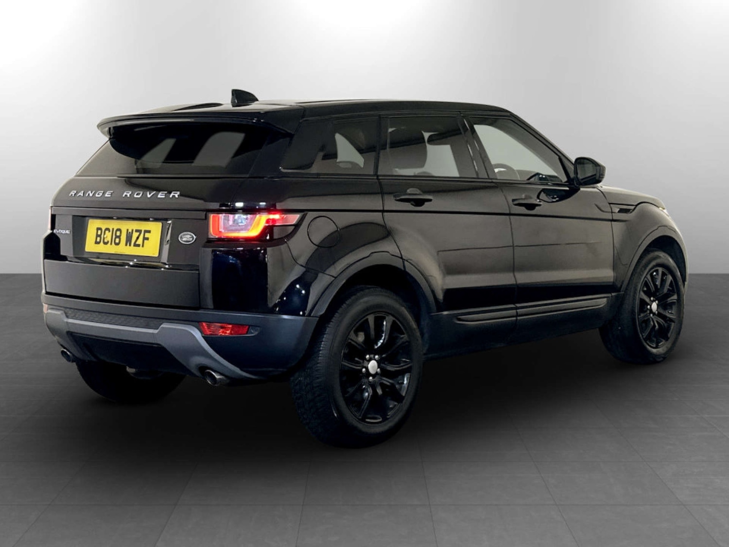 Used Land Rover Range Rover Evoque 2018 for sale - 77276722: Photo 10