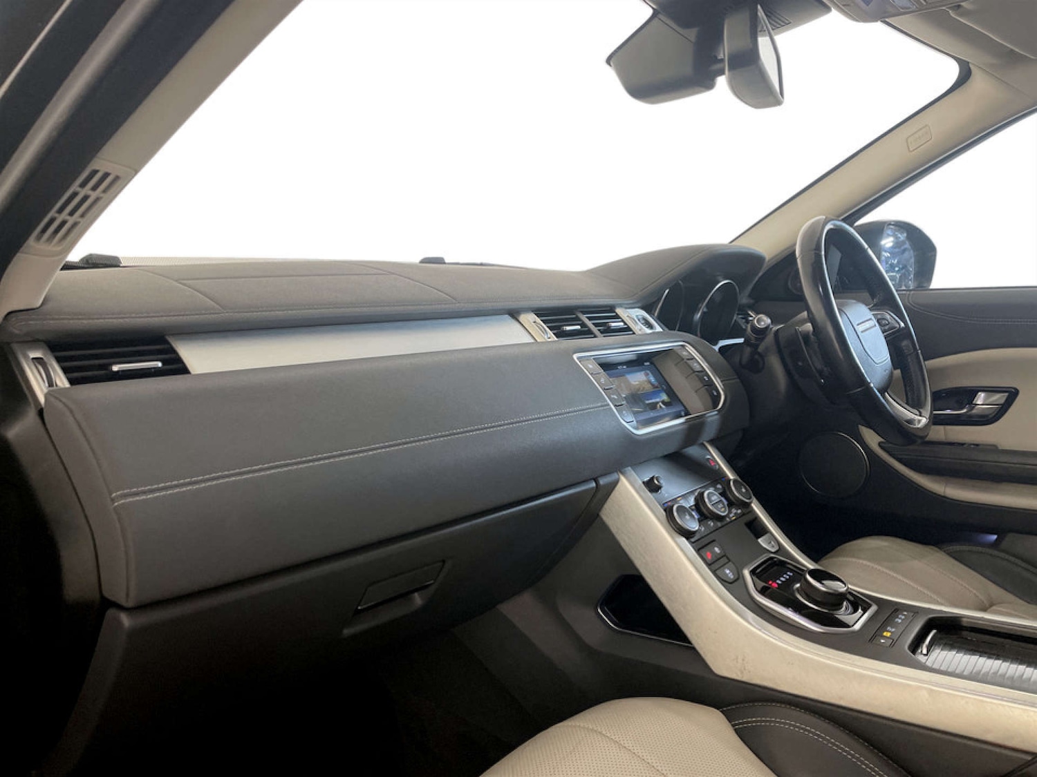 Used Land Rover Range Rover Evoque 2018 for sale - 77276722: Photo 12