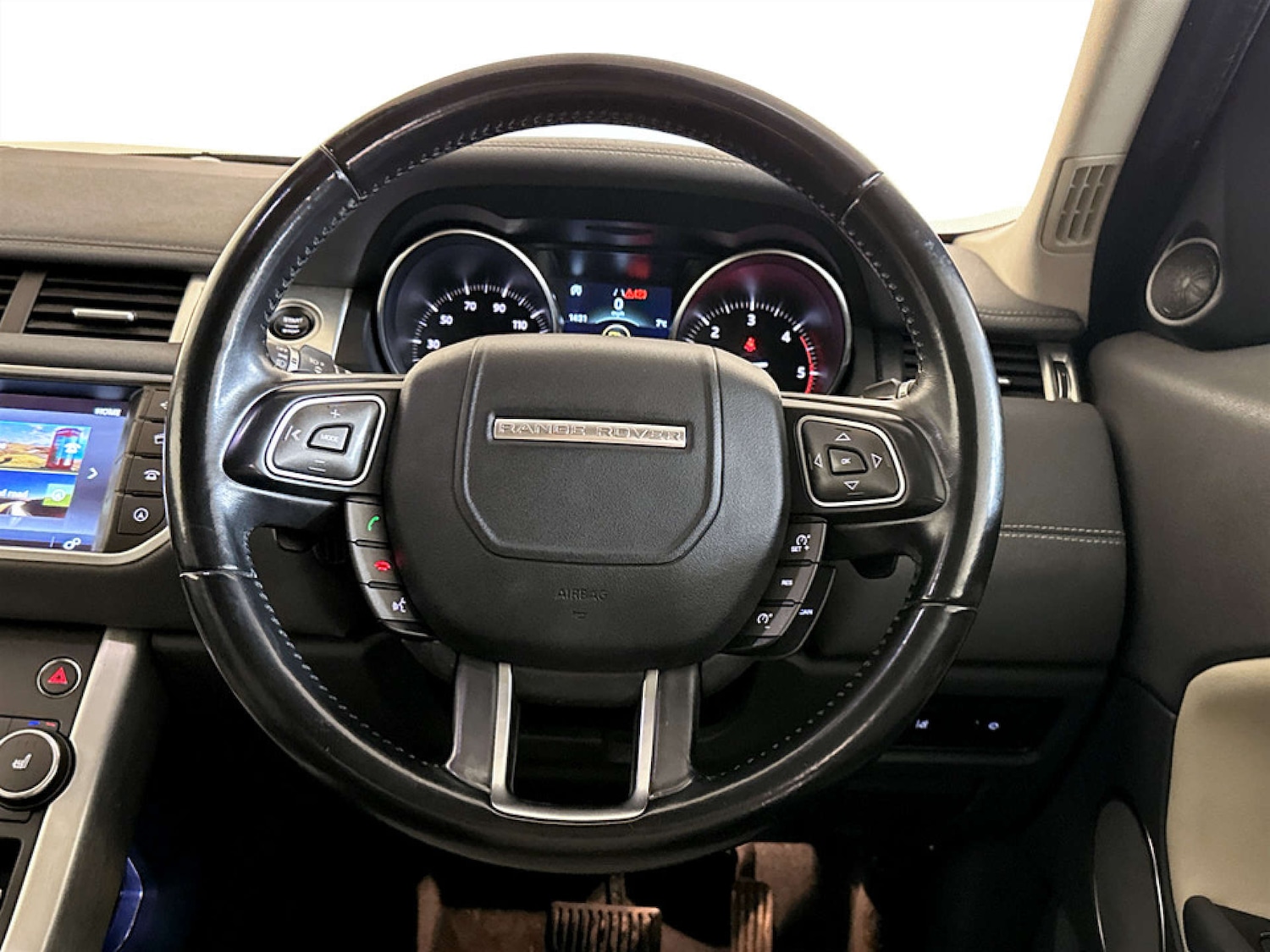 Used Land Rover Range Rover Evoque 2018 for sale - 77276722: Photo 17