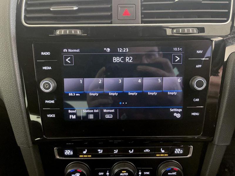 Used Volkswagen Golf 2020 for sale - 76302668: Photo 24