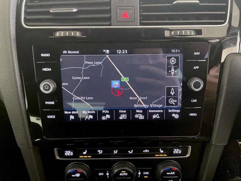 Used Volkswagen Golf 2020 for sale - 76302668: Photo 25