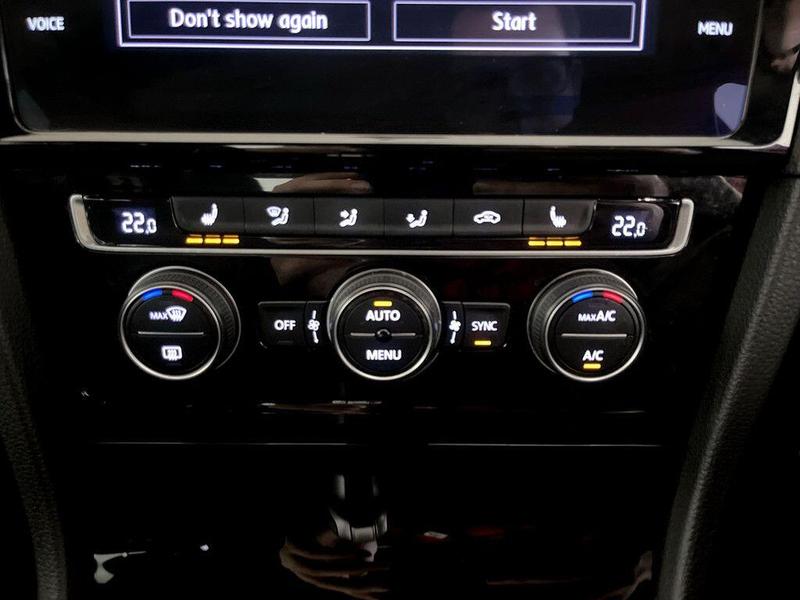 Used Volkswagen Golf 2020 for sale - 76302668: Photo 26