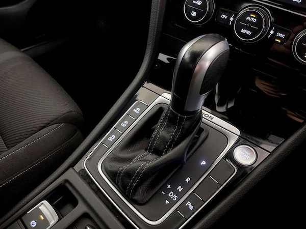 Used Volkswagen Golf 2020 for sale - 76302668: Photo 27