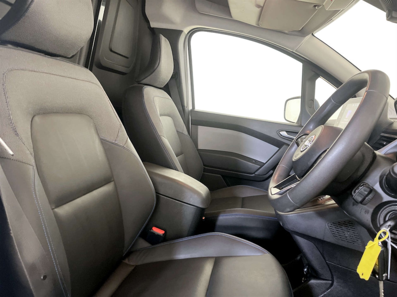 Used Nissan Other 2023 for sale - 77437503: Photo 13