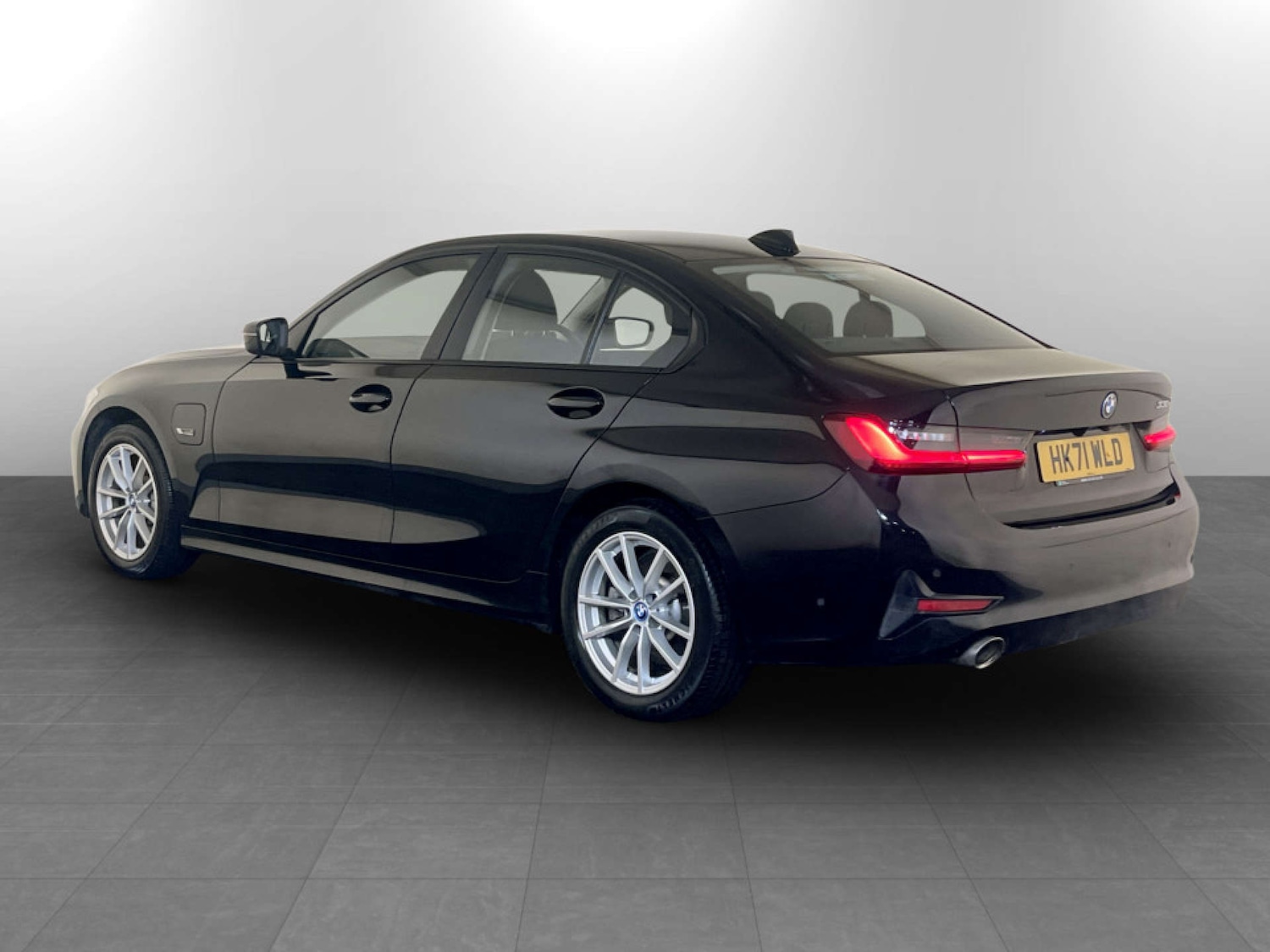 Used BMW 3 Series 2021 for sale - 77617125: Photo 8