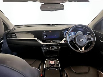 Used Kia Niro 2021 for sale - 75717897: Photo