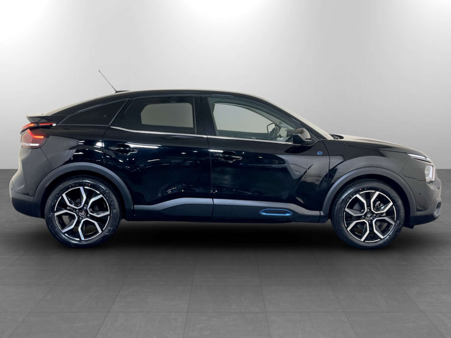 Used Citroen e-C4 2022 for sale - 77185896: Photo 11