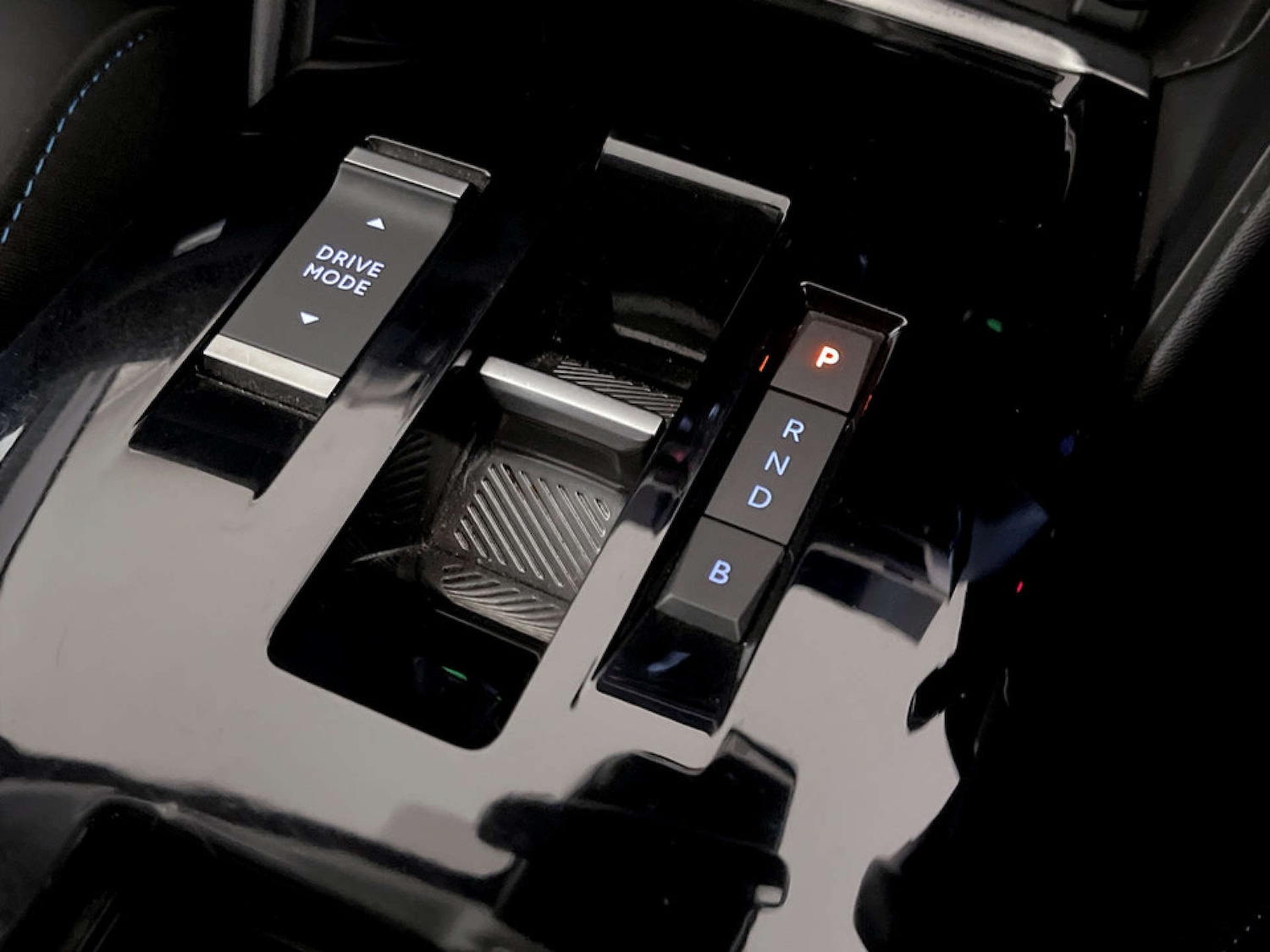 Used Citroen e-C4 2022 for sale - 77185896: Photo 28