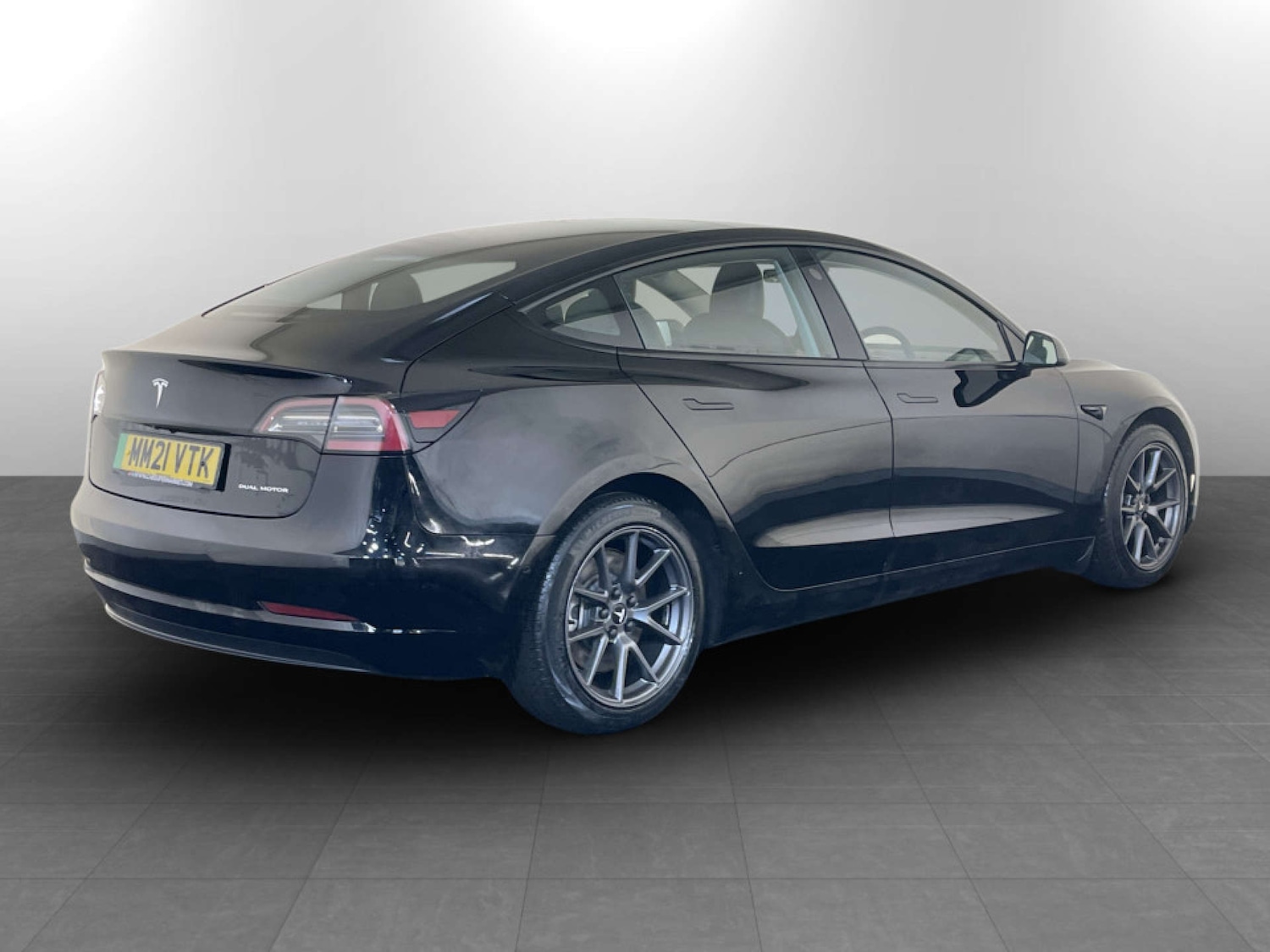 Used Tesla Model 3 2021 for sale - 77249281: Photo 10