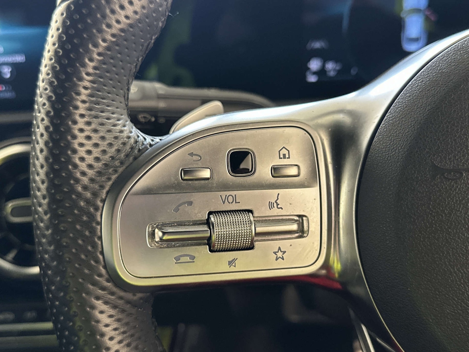 Used Mercedes-Benz CLA 2021 for sale - 77950436: Photo 16