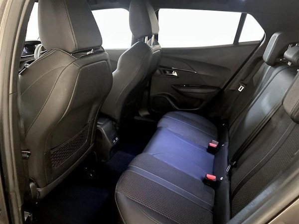 Used Peugeot 2008 2021 for sale - 76244754: Photo 14