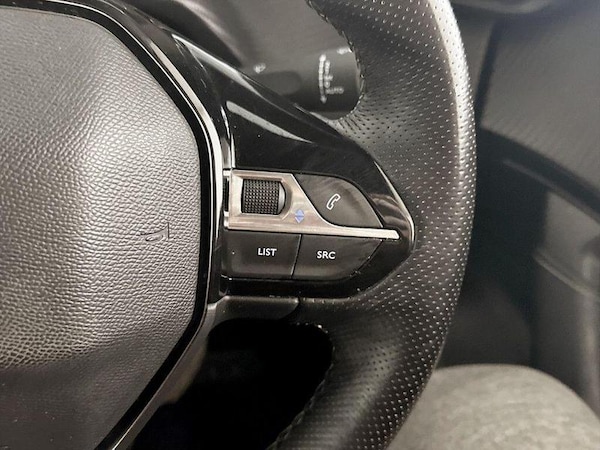 Used Peugeot 2008 2021 for sale - 76244754: Photo 19
