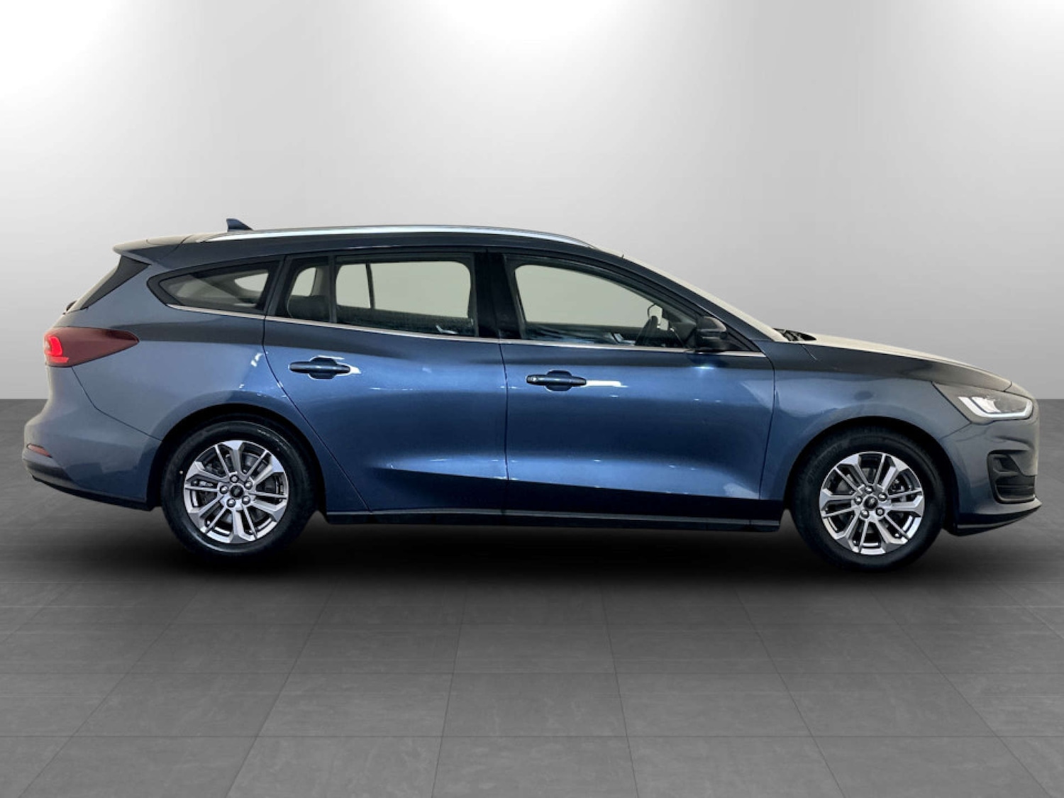 Used Ford Focus 2023 for sale - 77584827: Photo 11