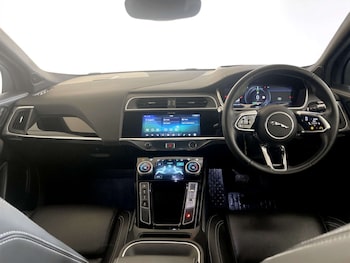 Used Land Rover Range Rover Evoque 2025 for sale - 77434593: Photo