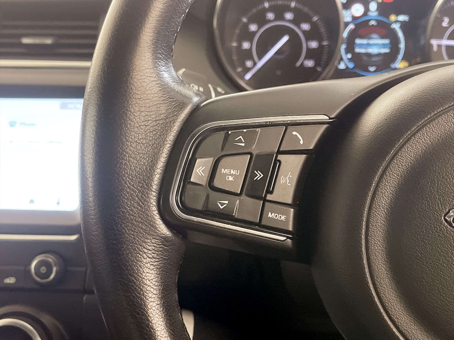 Used Jaguar E-Pace 2019 for sale - 77366804: Photo 17