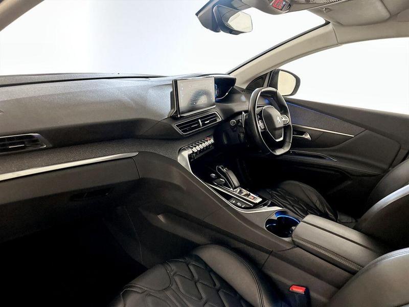 Used Peugeot 3008 2021 for sale - 76405202: Photo 12