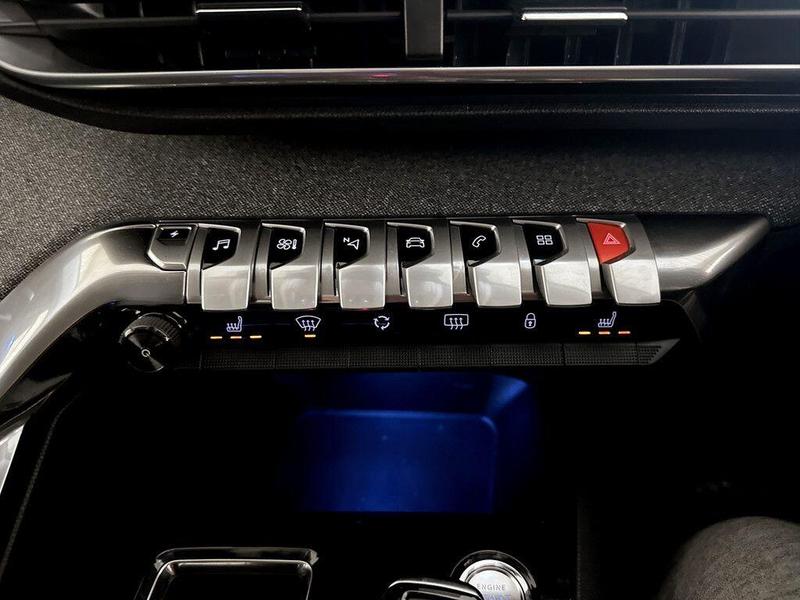 Used Peugeot 3008 2021 for sale - 76405202: Photo 24