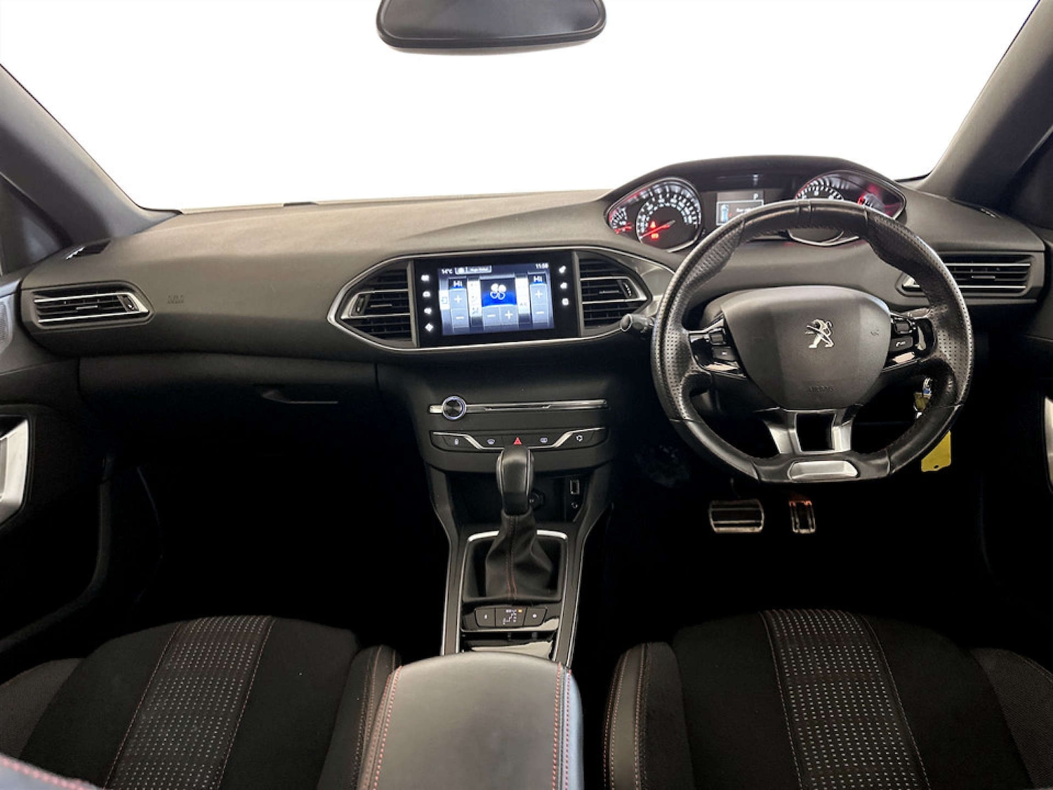 Used Peugeot 308 2017 for sale - 77667816: Photo 3