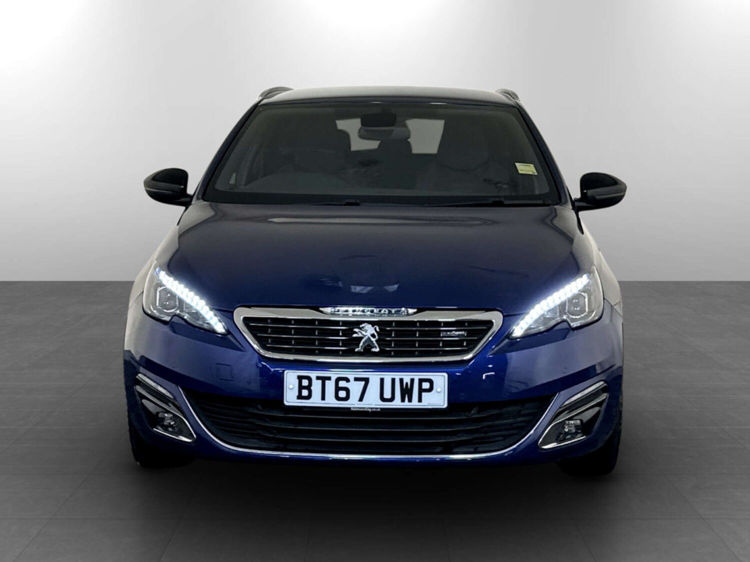 Used Peugeot 308 2017 for sale - 77667816: Photo 5