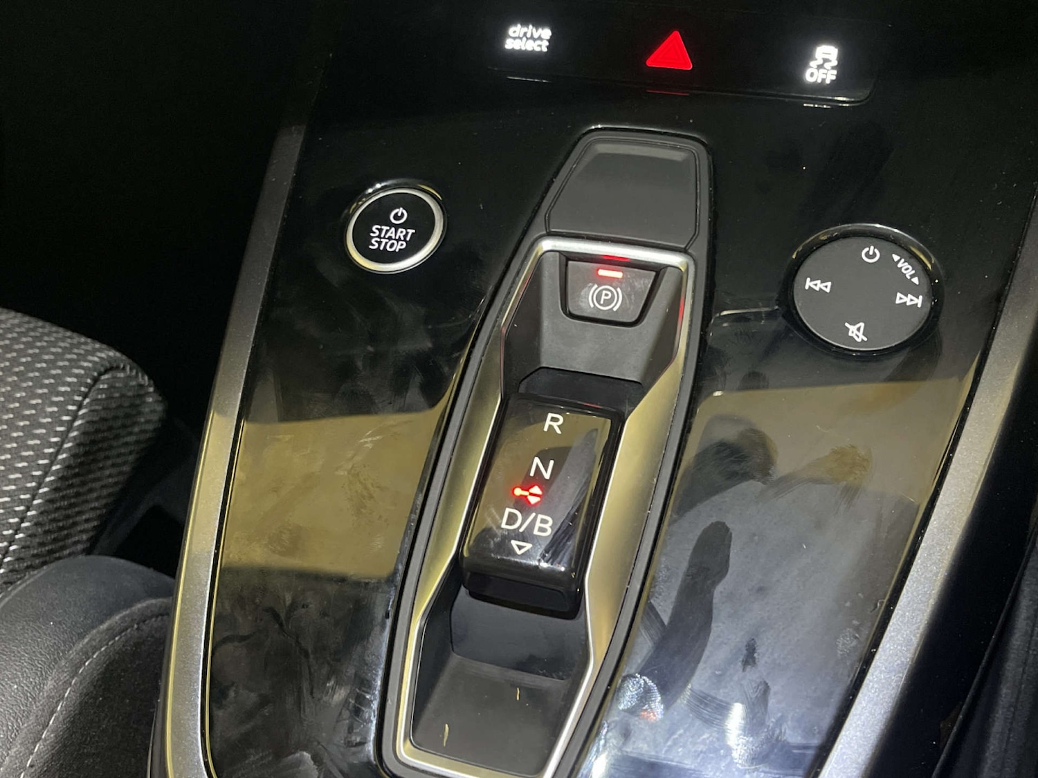 Used Audi Q4 e-tron 2023 for sale - 78196816: Photo 25