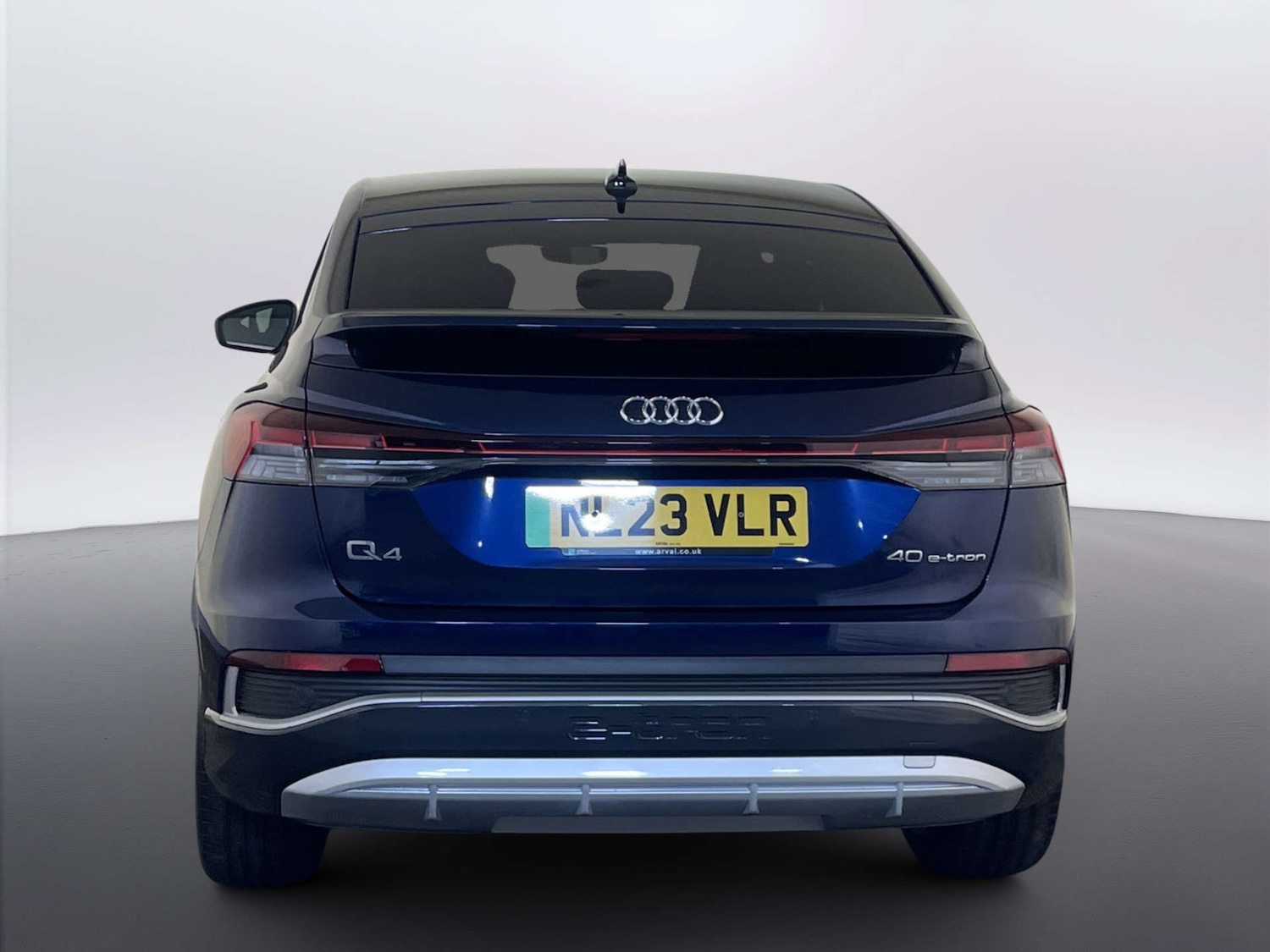 Used Audi Q4 e-tron 2023 for sale - 78196816: Photo 9