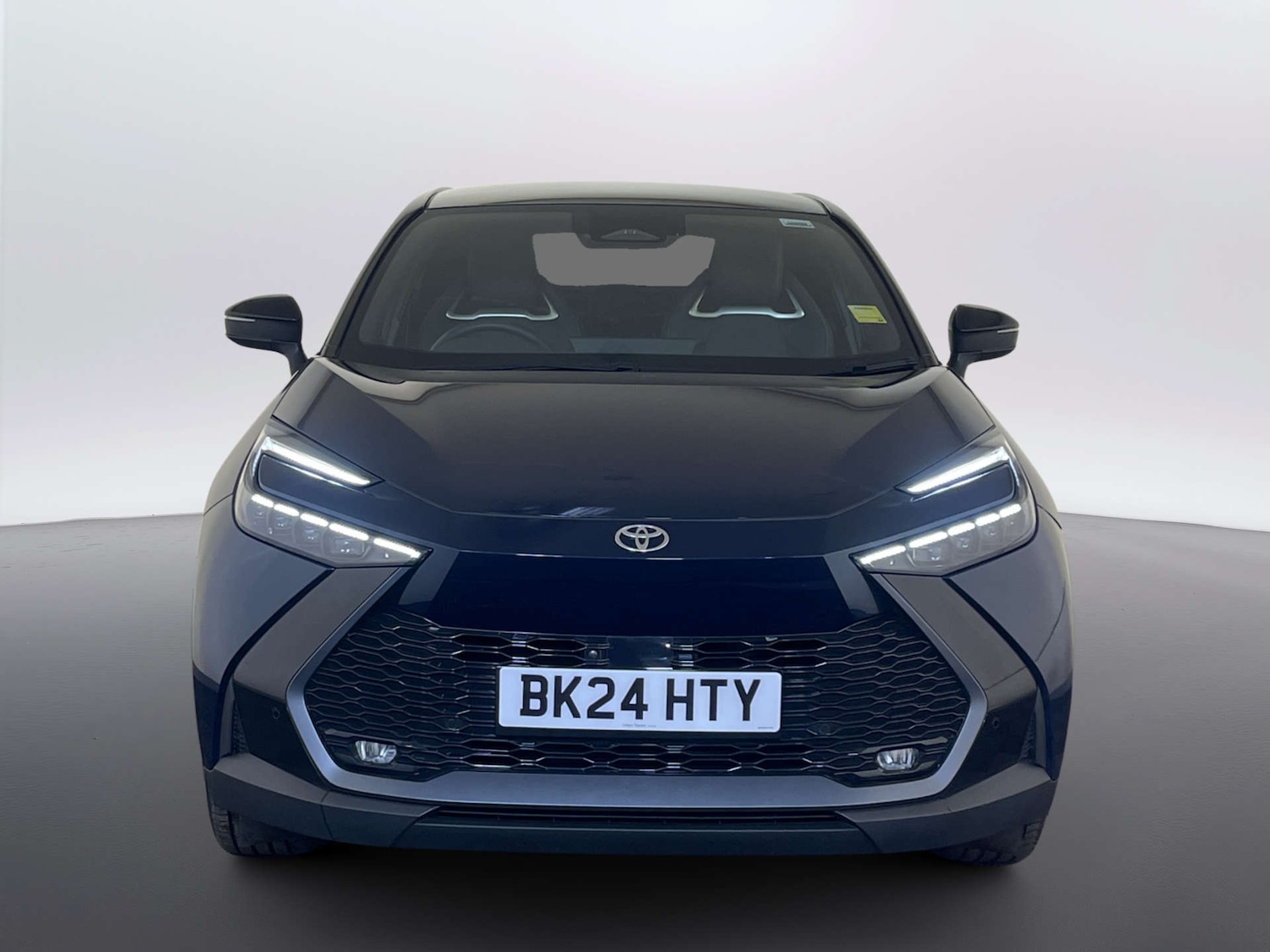 Used Toyota C-HR 2024 for sale - 77836387: Photo 5