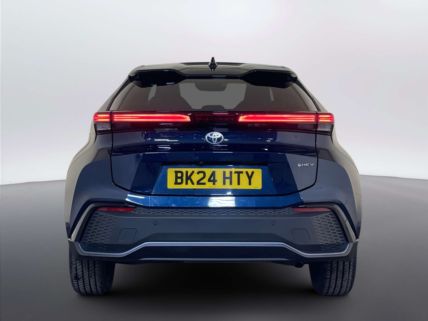 Used Toyota C-HR 2024 for sale - 77836387: Photo 9