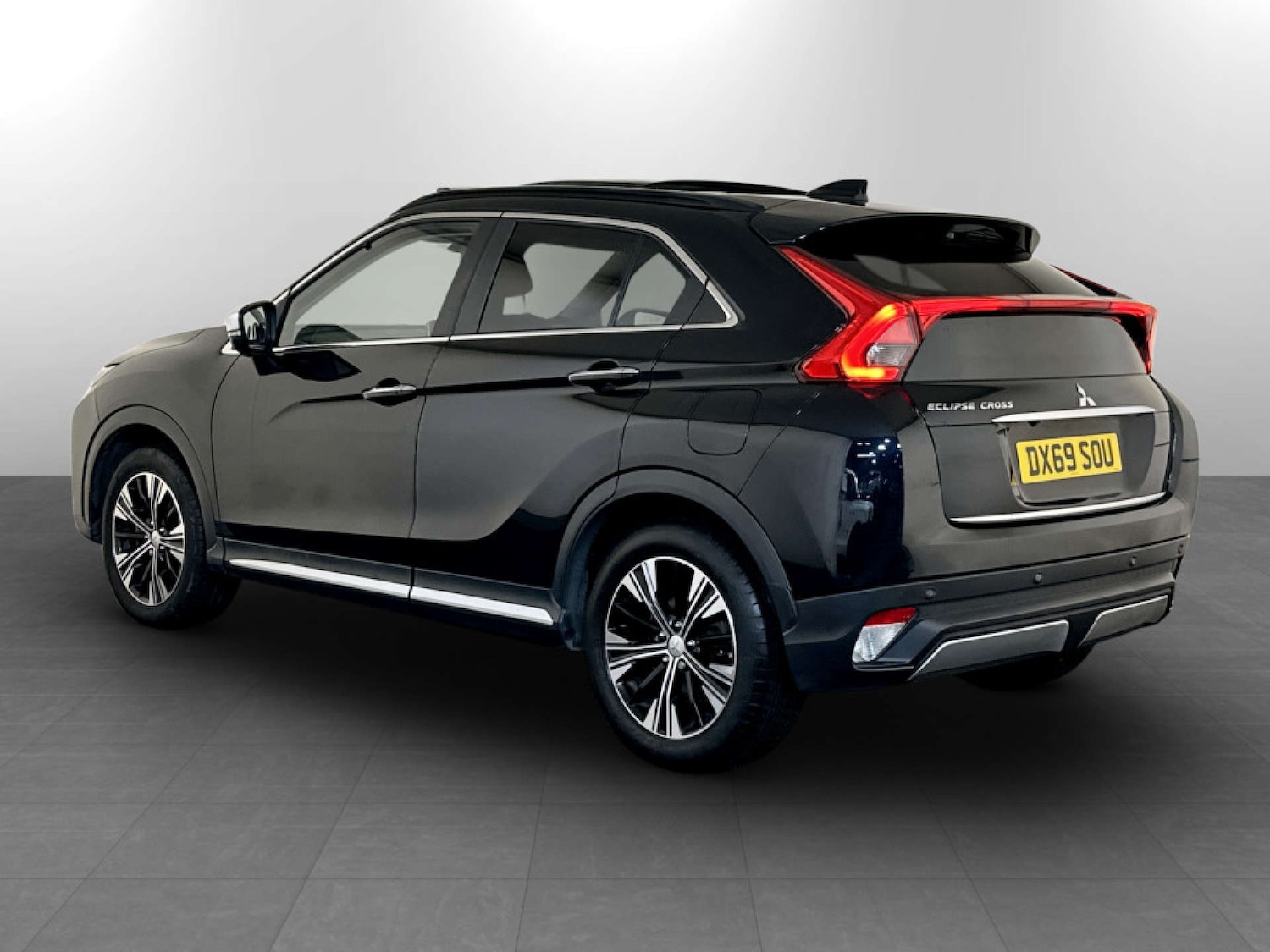 Used Mitsubishi Eclipse Cross 2019 for sale - 77406129: Photo 9