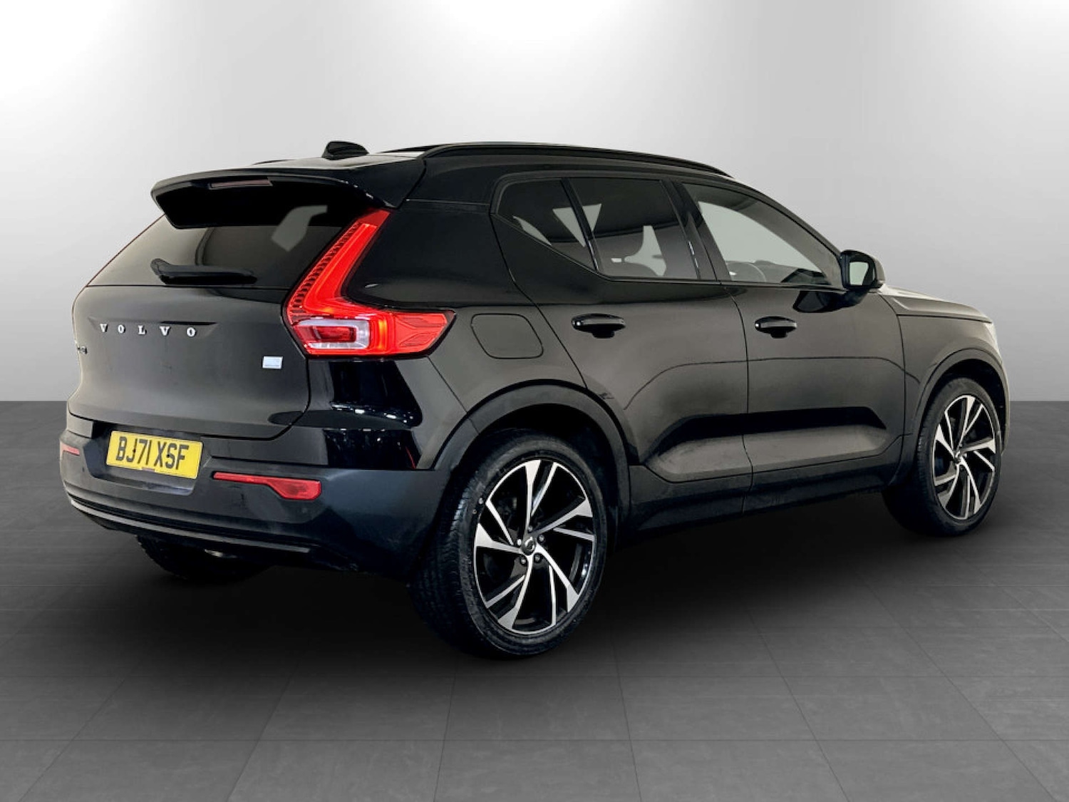 Used Volvo XC40 2021 for sale - 77470018: Photo 10