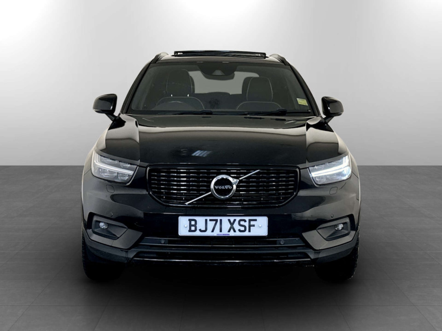 Used Volvo XC40 2021 for sale - 77470018: Photo 5