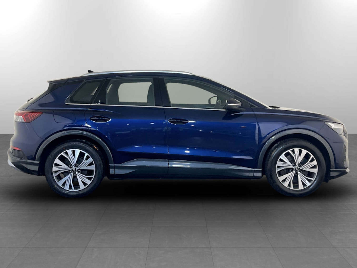 Used Audi Q4 e-tron 2021 for sale - 77288529: Photo 10