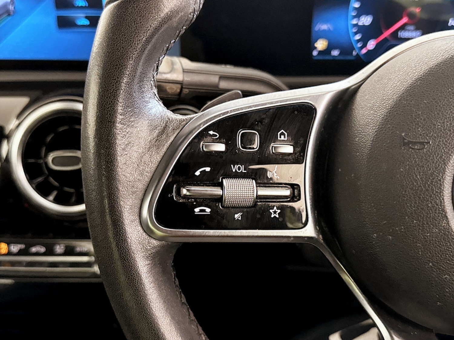 Used Mercedes-Benz A-Class 2019 for sale - 77288543: Photo 17