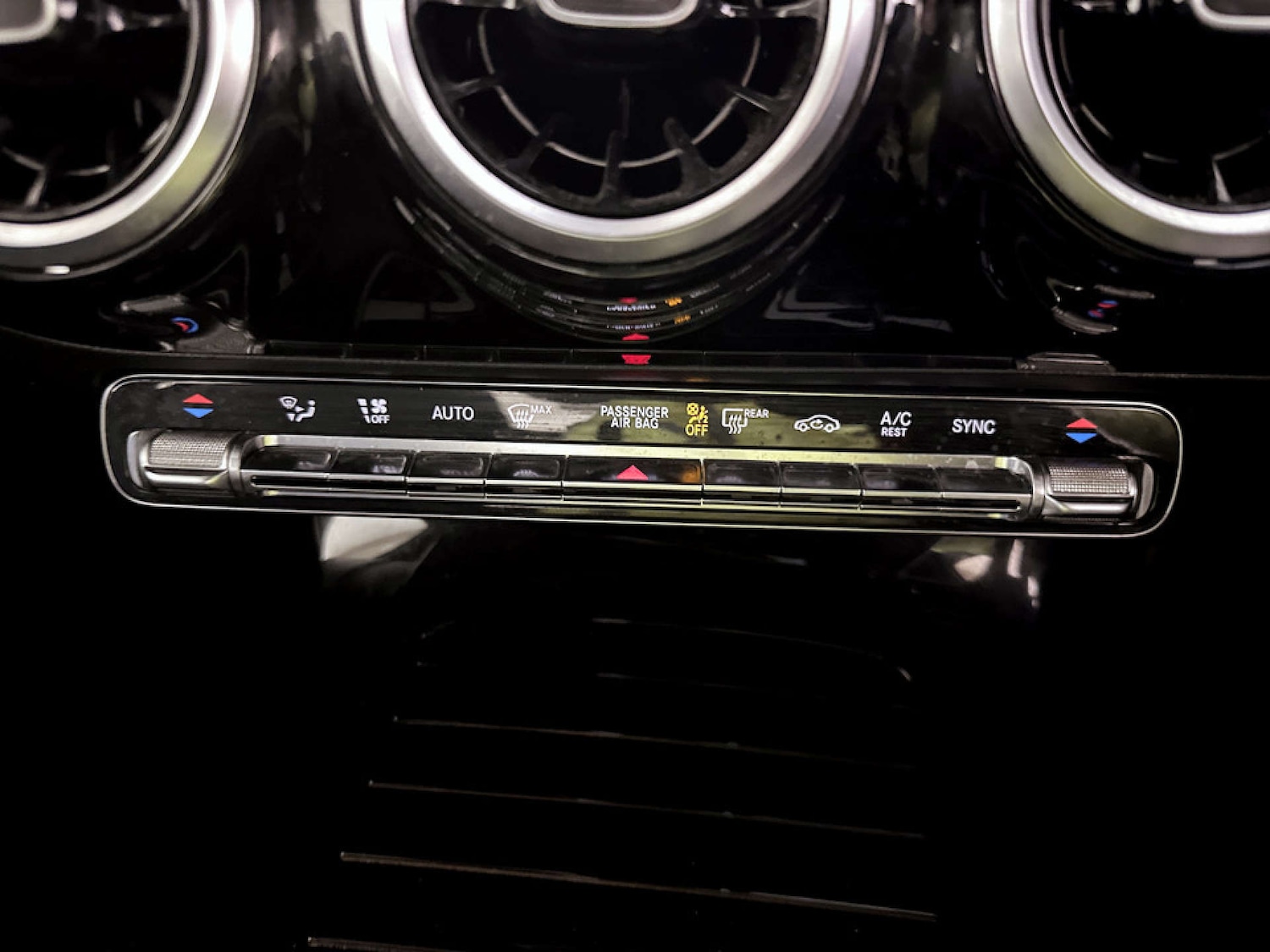 Used Mercedes-Benz A-Class 2019 for sale - 77288543: Photo 26