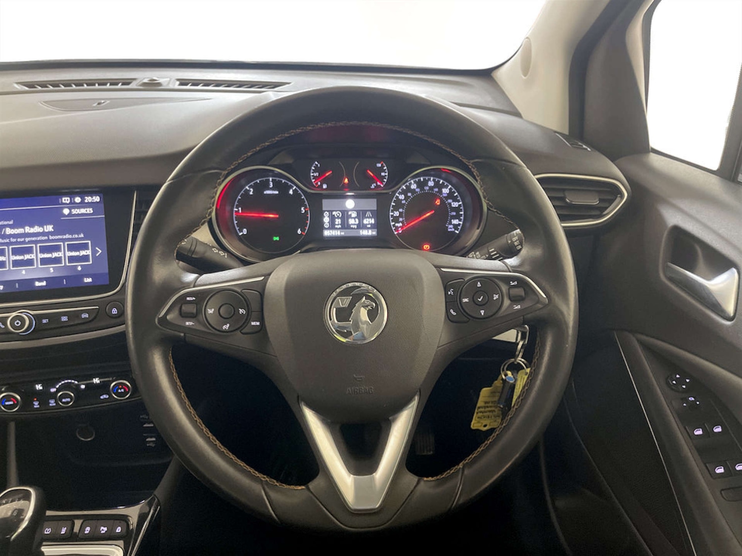 Used Vauxhall Crossland X 2018 for sale - 77227750: Photo 17