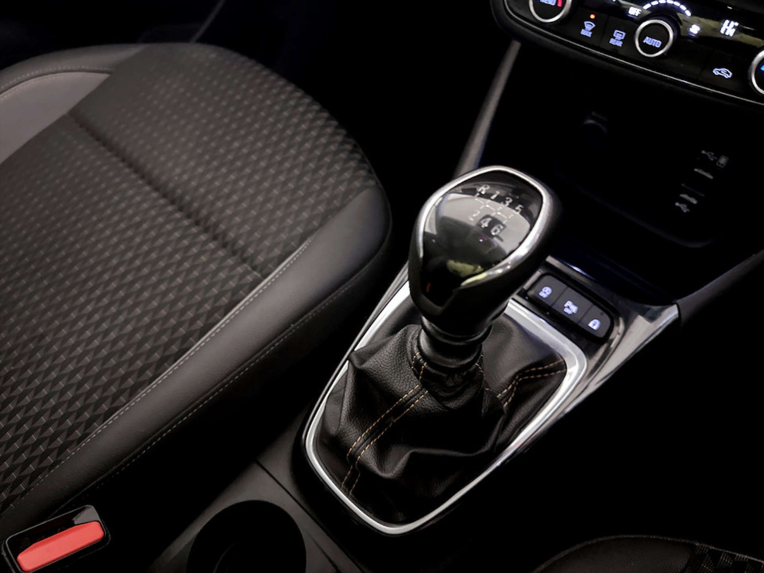 Used Vauxhall Crossland X 2018 for sale - 77227750: Photo 26