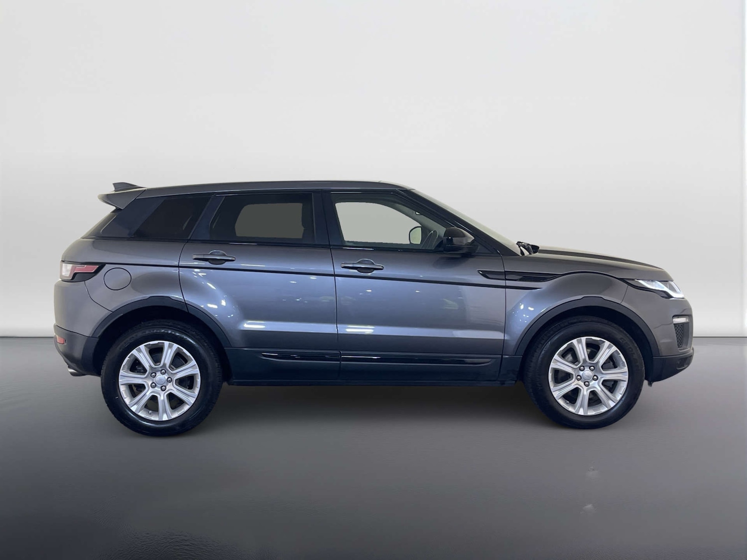 Used Land Rover Range Rover Evoque 2018 for sale - 78080743: Photo 11