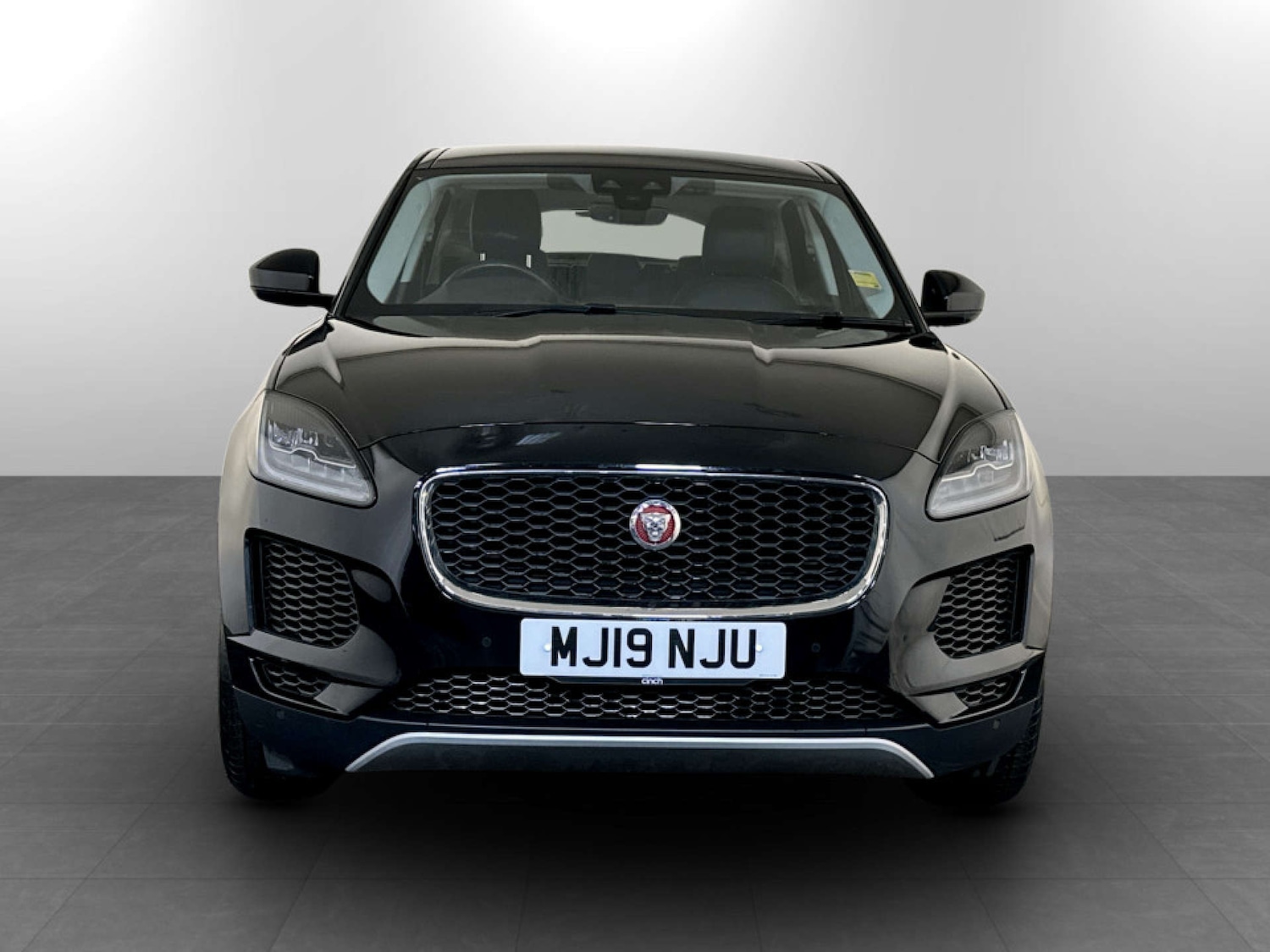 Used Jaguar E-Pace 2019 for sale - 77494133: Photo 5