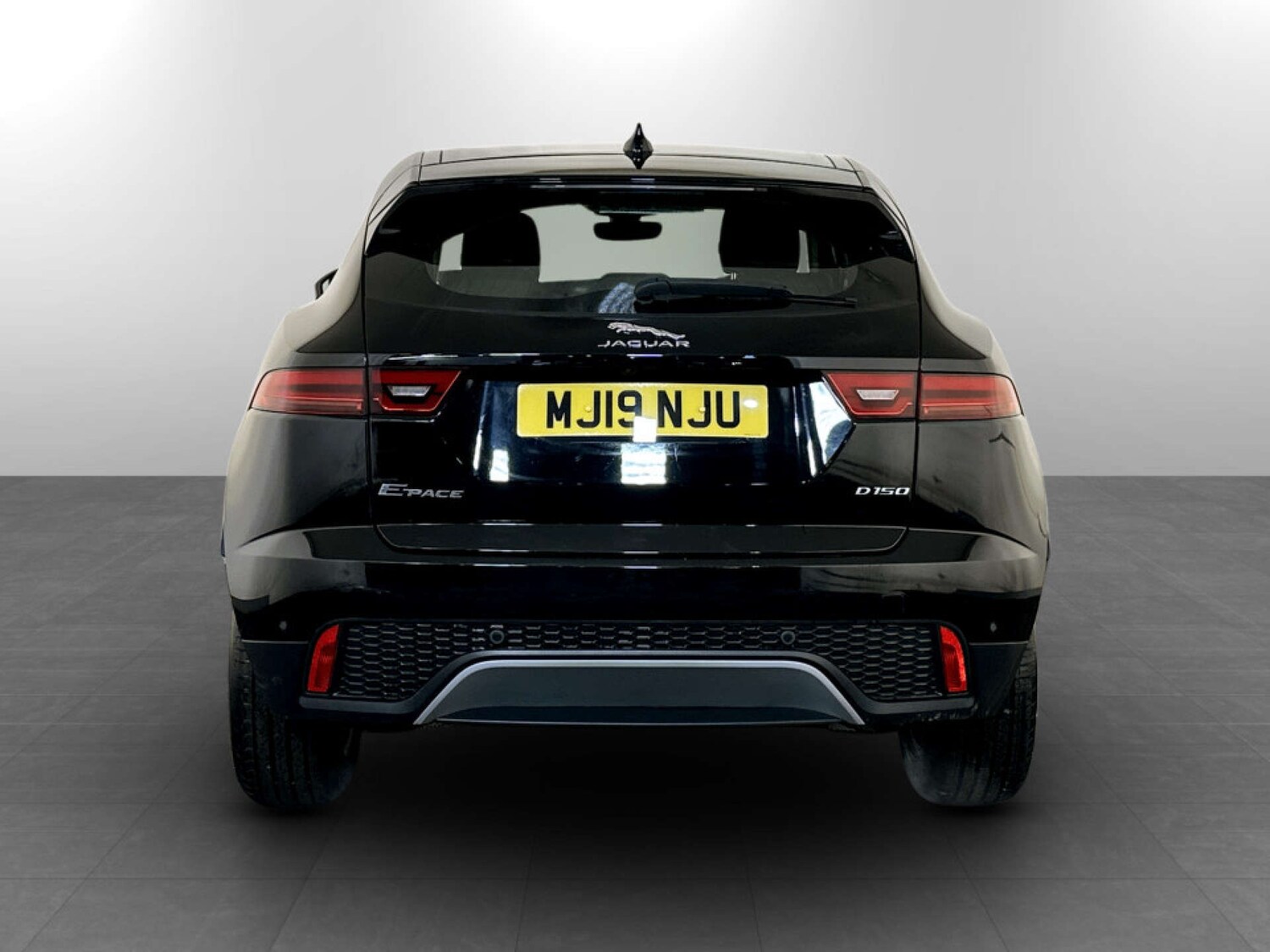 Used Jaguar E-Pace 2019 for sale - 77494133: Photo 9