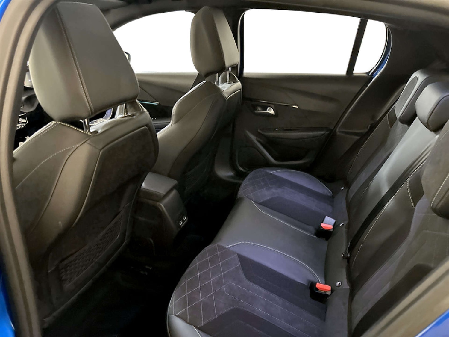 Used Peugeot 208 2021 for sale - 77431888: Photo 14