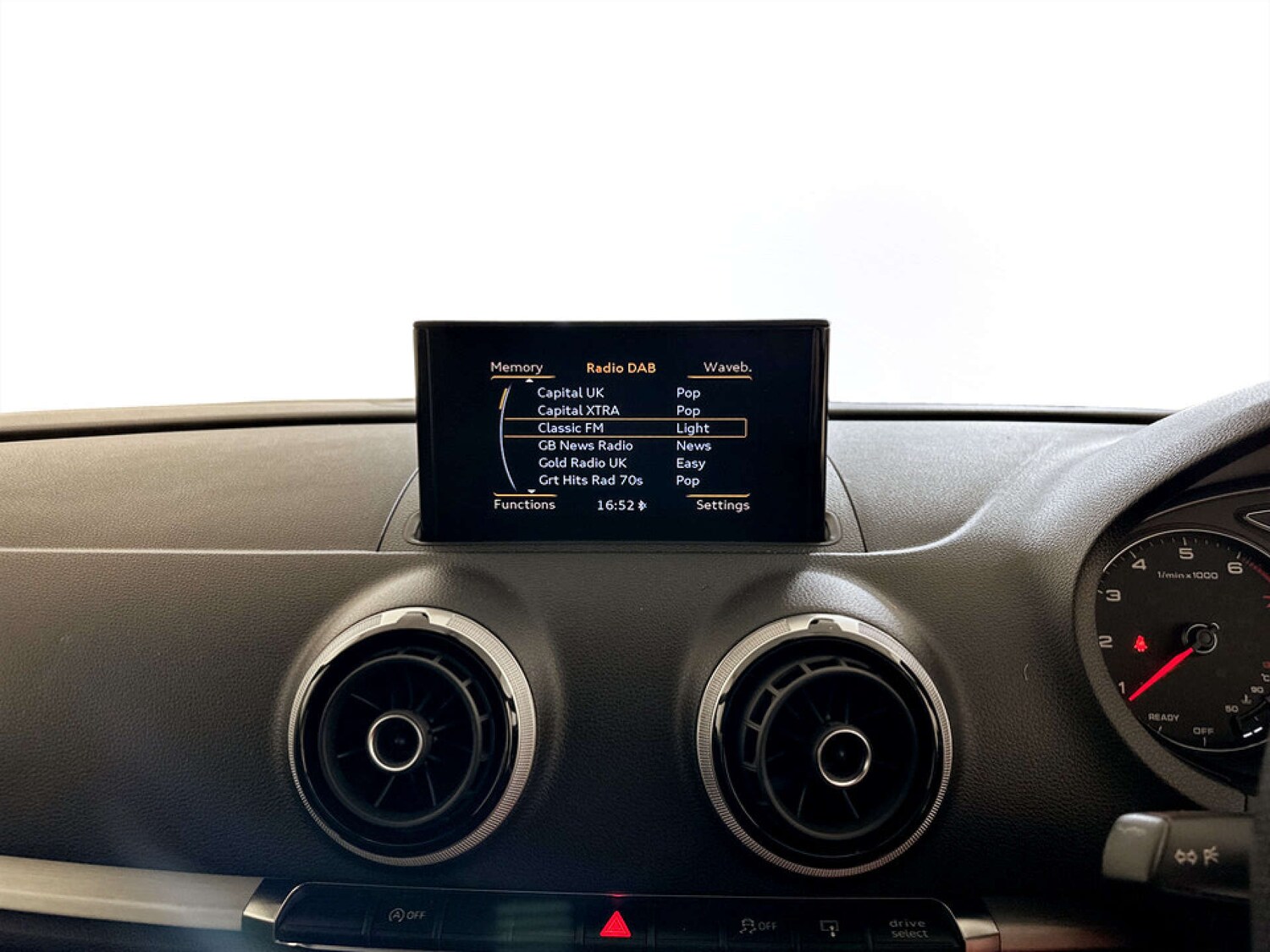 Used Audi A3 2015 for sale - 77765839: Photo 22