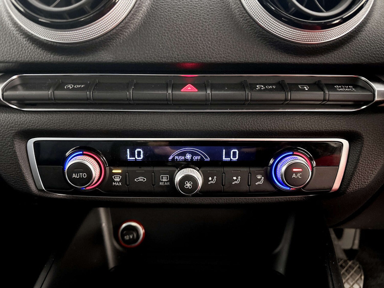 Used Audi A3 2015 for sale - 77765839: Photo 25