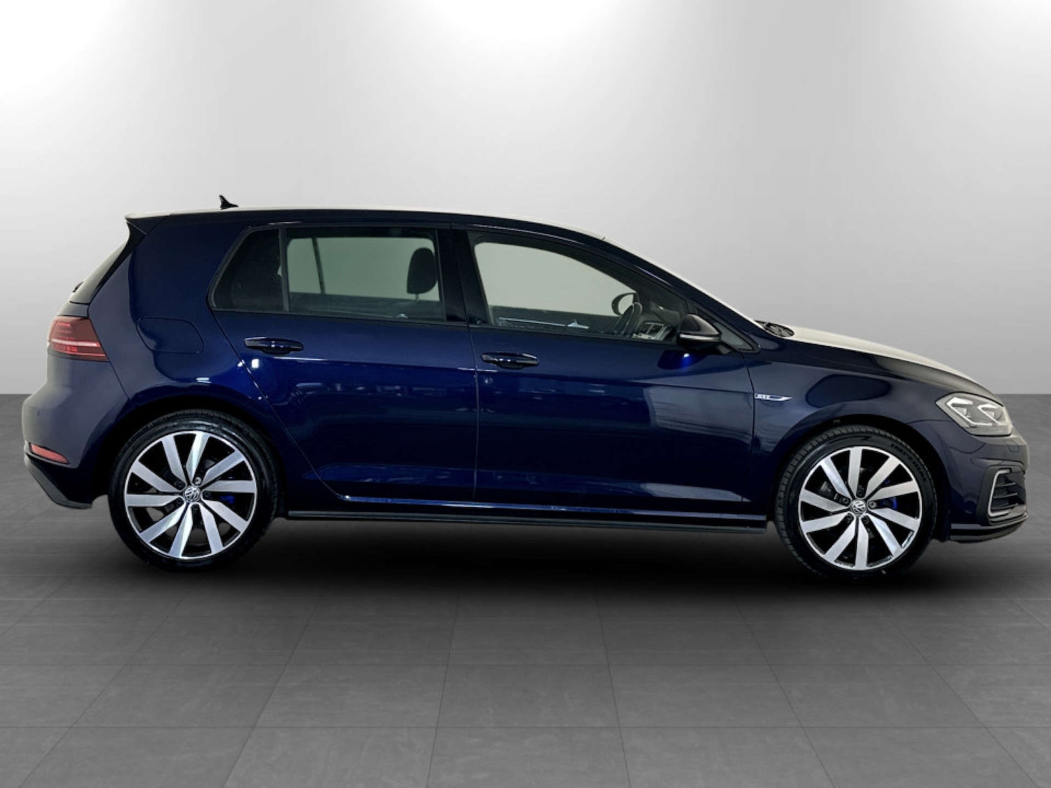 Used Volkswagen Golf 2020 for sale - 77185933: Photo 11