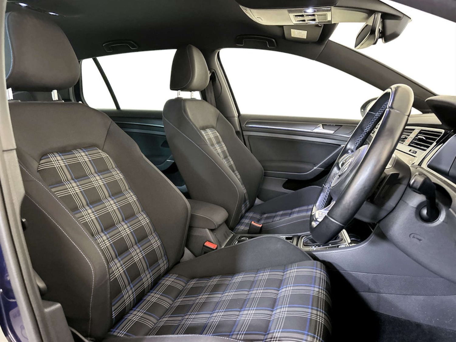 Used Volkswagen Golf 2020 for sale - 77185933: Photo 13